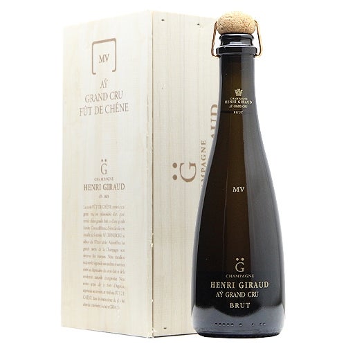 抜群の高級感で特別な夜に！ アンリ ジロー フュ ド シェーヌ MV